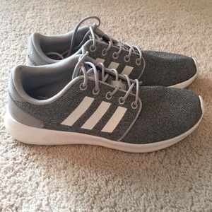 Women’s adidas gym shoes
